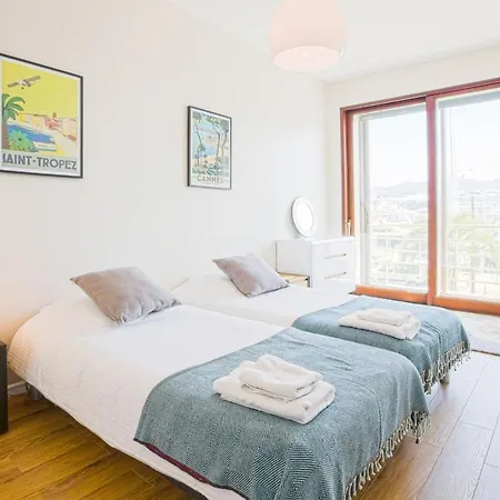 Fully Ac, Port-view, 2 Min And Palais *